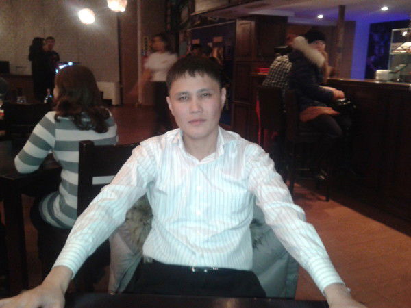 Нурлан Какенов