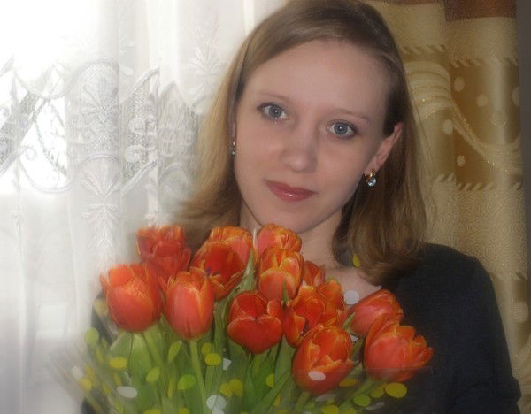 Анна Толстихина