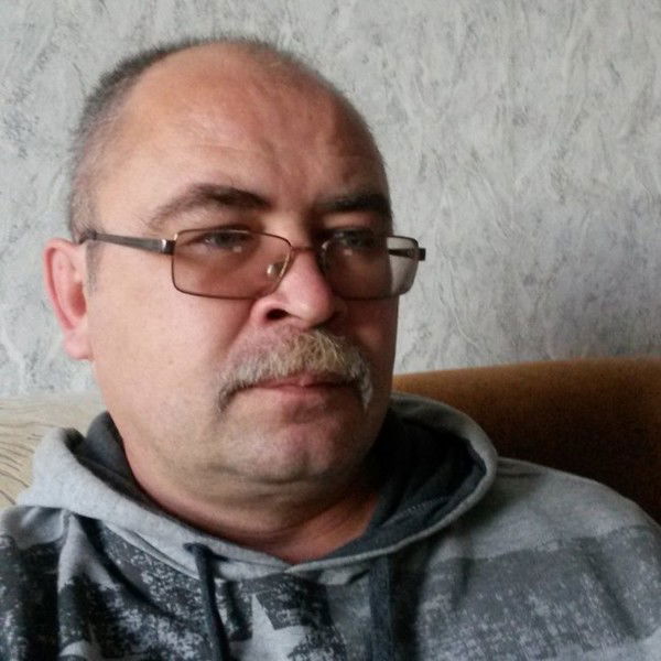 Павел Ларин