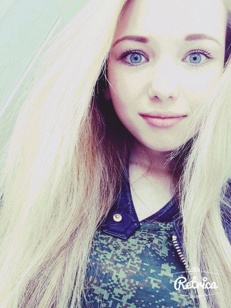 Юля Коломиец