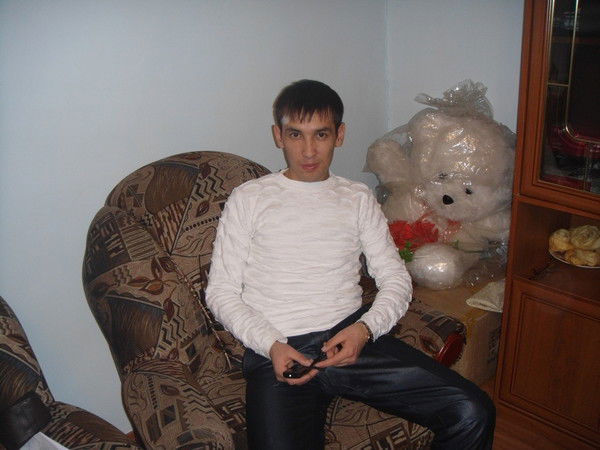 Аскар Елеуов