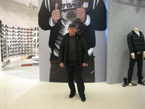 Дмитрий Глазов