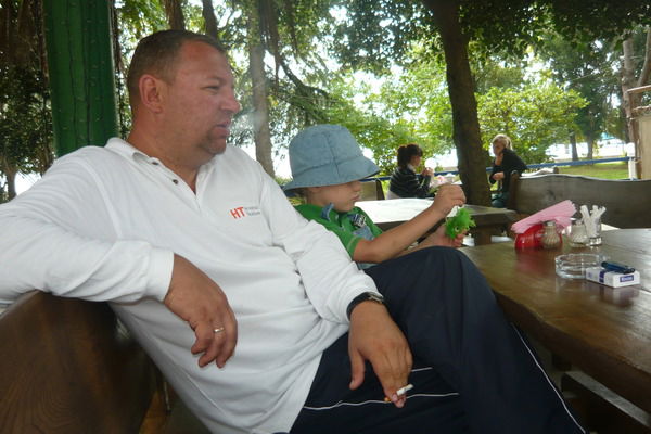 Эдуард Макаров