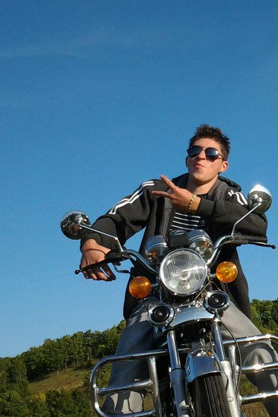 Антон Миниханов