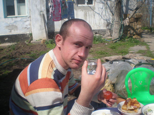 Жека Белоущенко