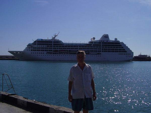 Александр Баженов