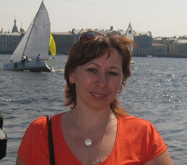 Анна Глухова