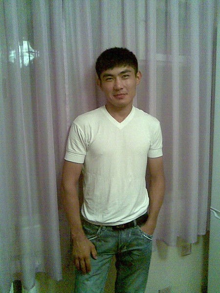 Олжас Молдакасымов