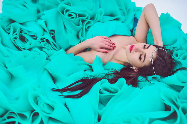 Анна Платова