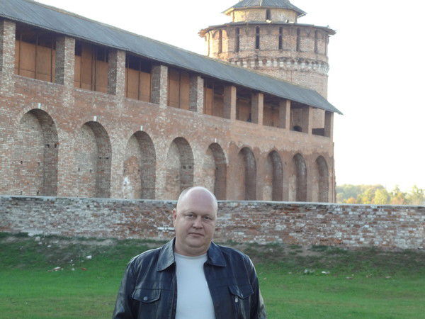 Константин Степанов