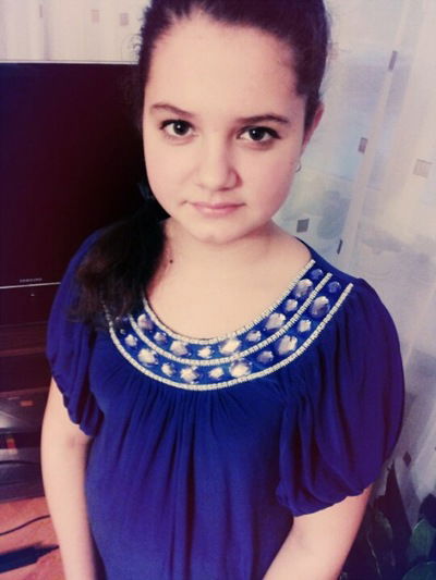 Даша Попова