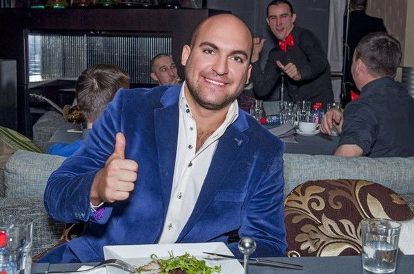 Макс Кудрявый