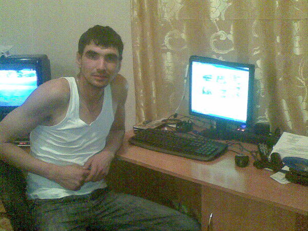 Игорь Бекауов