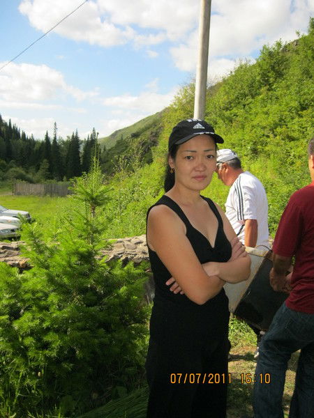 Акмарал Машкоз