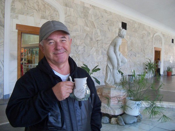 Леонид Вахрушев