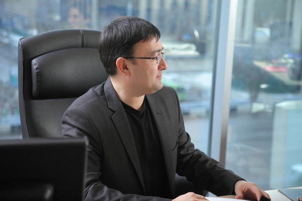 Алишер Абдуллаев