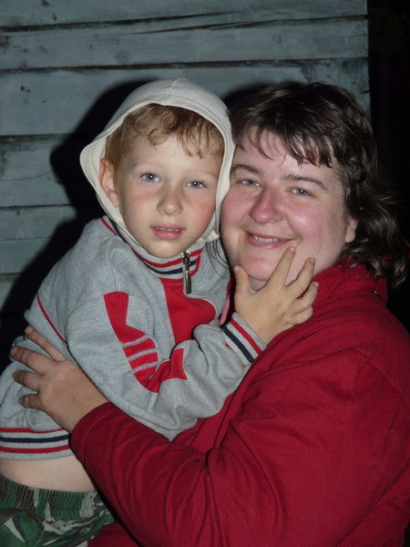 Елена Хрибар