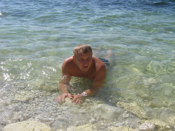 Леха Безкровный