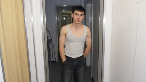 Сухроб Баратов