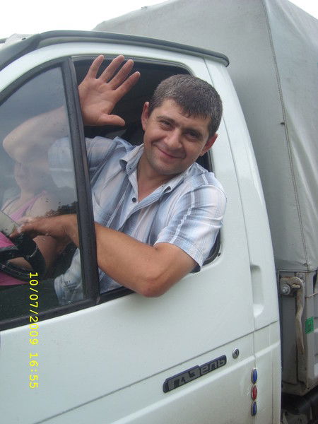 Александр Иванов