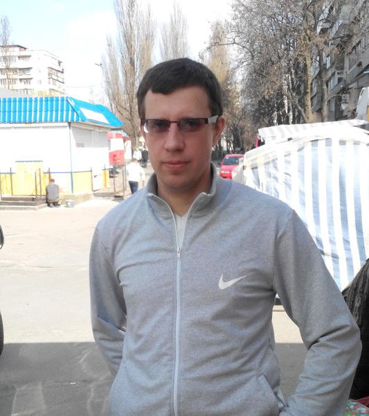 Константин Бондаренко