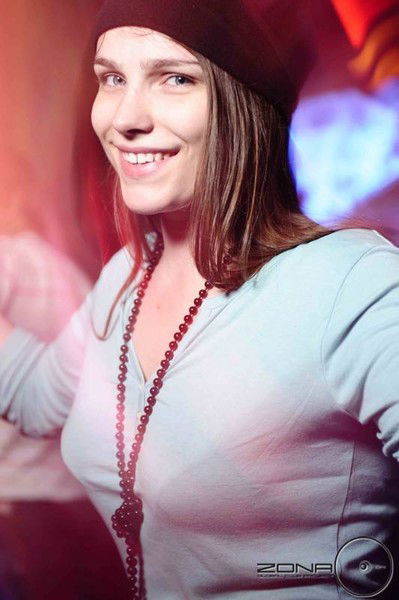 Анна Максимова