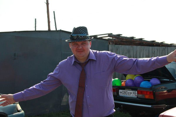 Максим Жикин