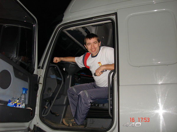 Виталий Капитонов