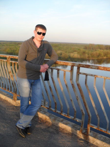 Андрей Захаров