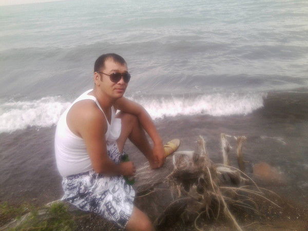 Азамат Шауенов