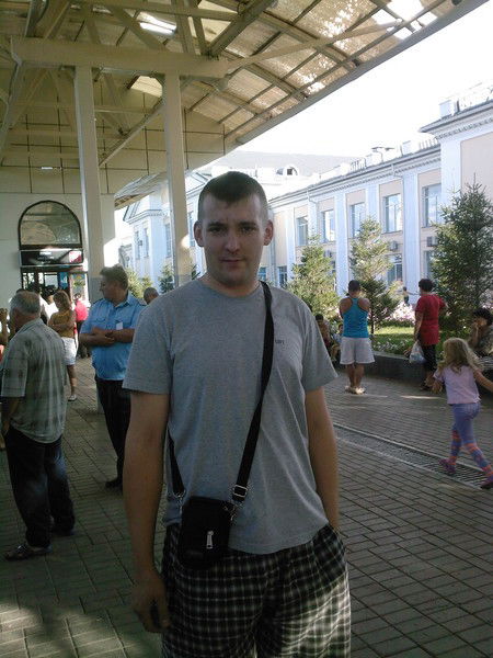 Анатолий Пахмурный