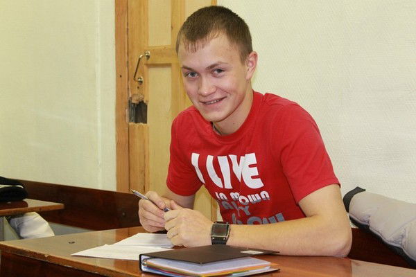 Олег Поспелов