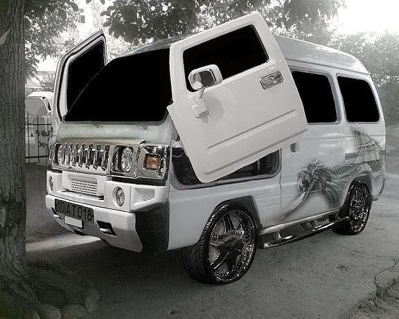 Комрон Мирбобоев