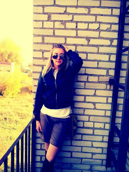 Неизвестно Неизвестно