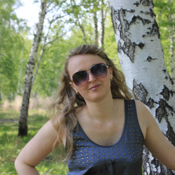 Нина Максютенко