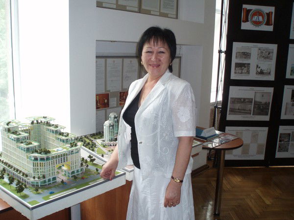 Лиза Алмабаева