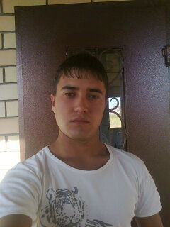 Бахром Каримов