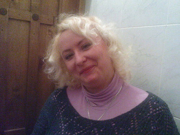 Таня Кострова