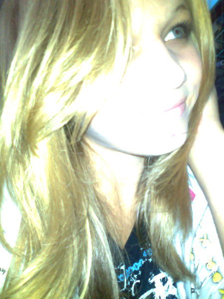 Голубоглазая )))