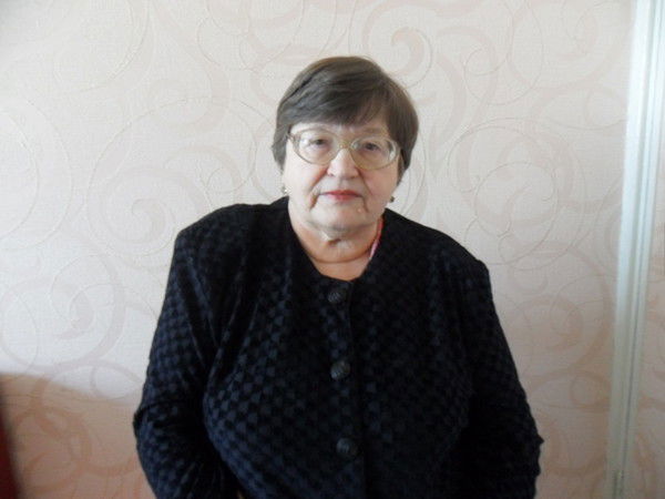 Нина Чухарева