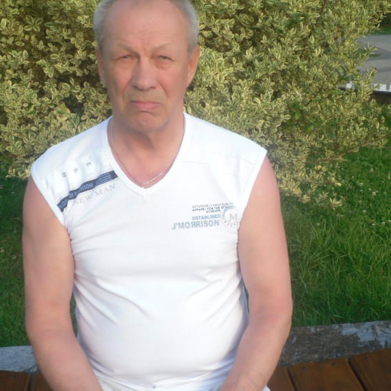 Валерий Иванов