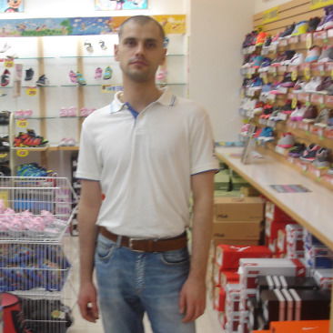 Олег Ларченко