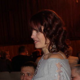 Лариса Лазуренко