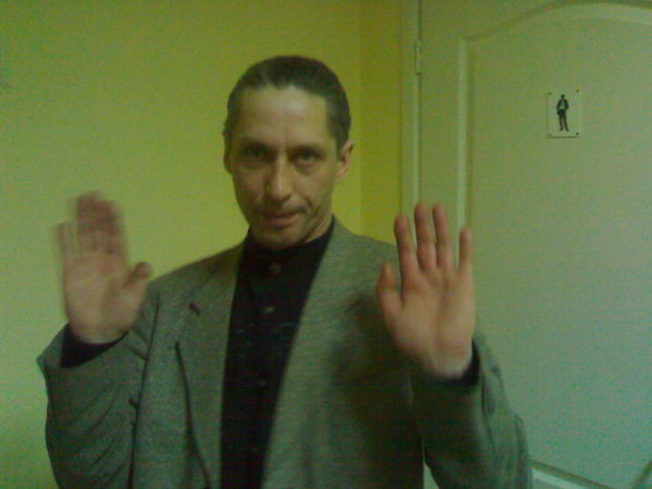 Олег Коленов