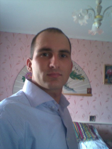 Дмитрий Швец