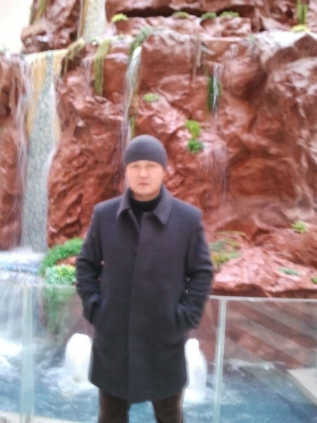 Фархат Аматов