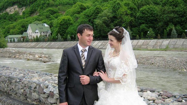 Сати Анзорова