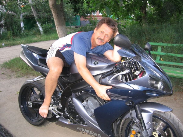 Неизвестно Неизвестно