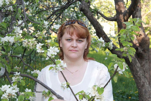 Елена Парносова