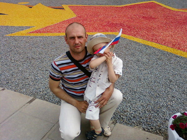 Максим Кустарёв